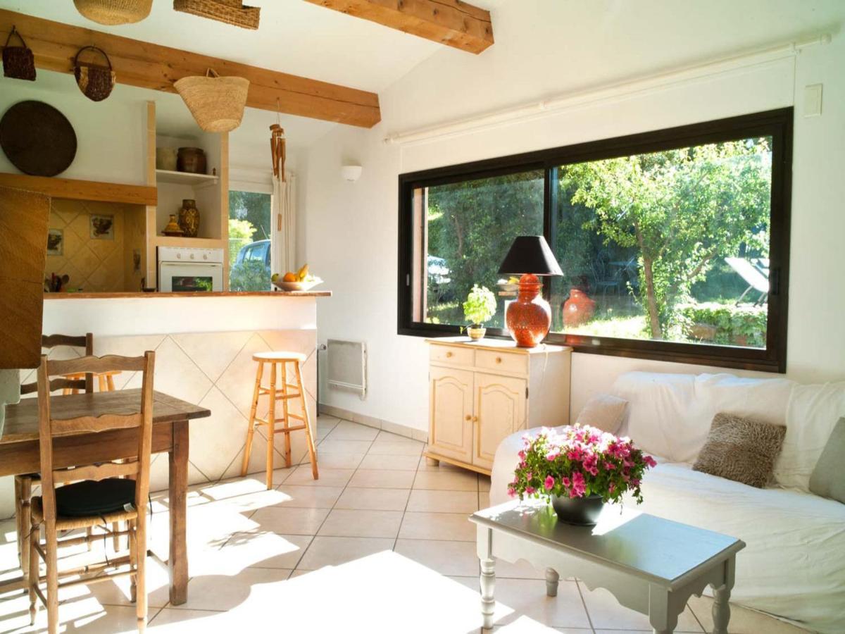 Vakantiehuis Magnificent With Private Pool