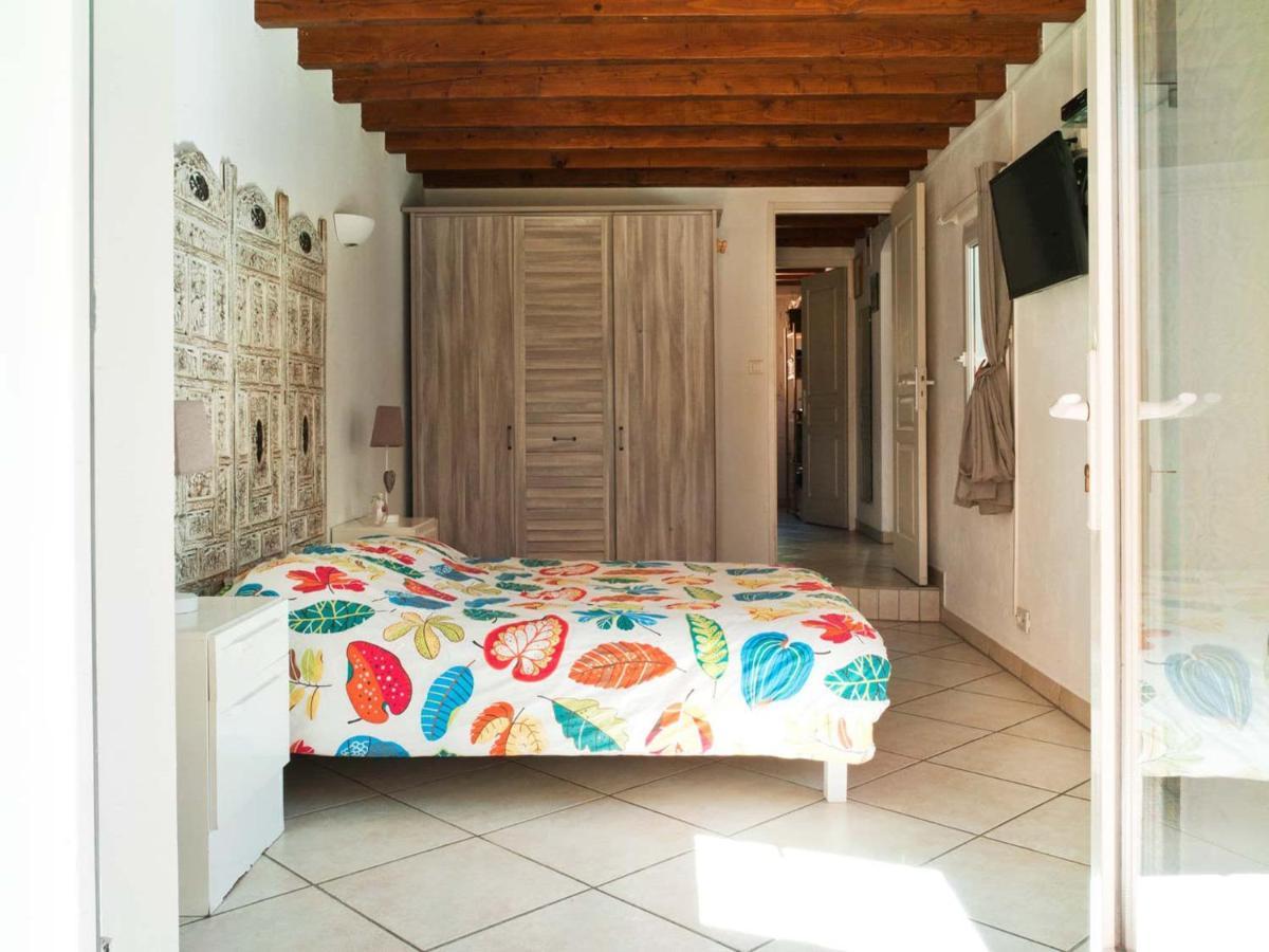 Magnificent With Private Pool Hébergement de vacances Fréjus
